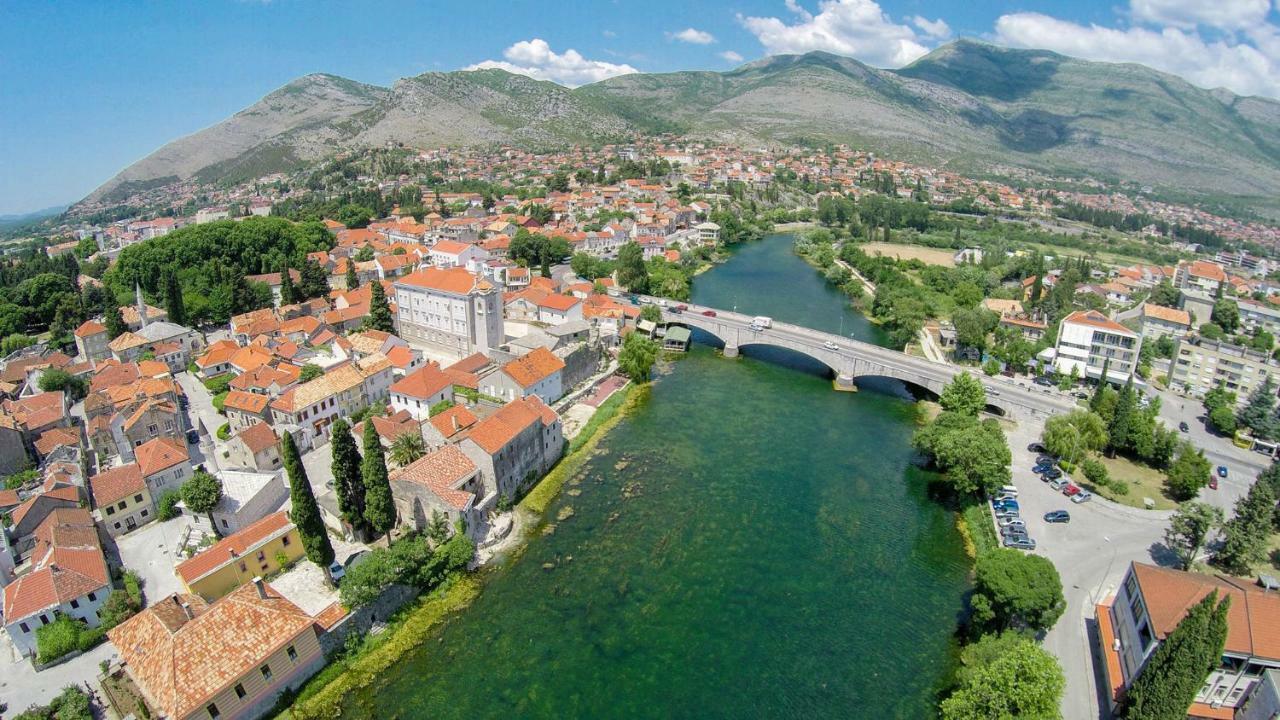 Apartment Angelina Trebinje Exteriör bild